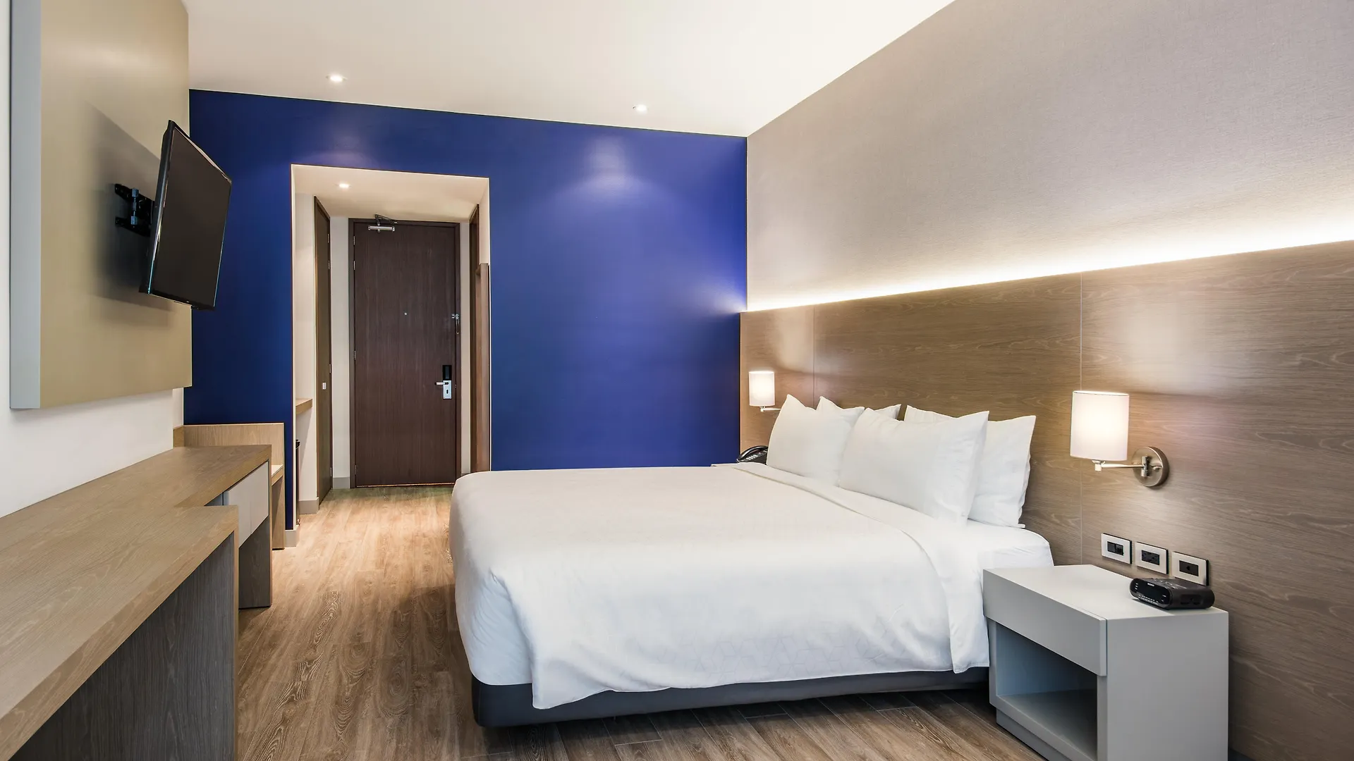 Holiday Inn Express Bogota - Parque La 93 By Ihg Ξενοδοχείο