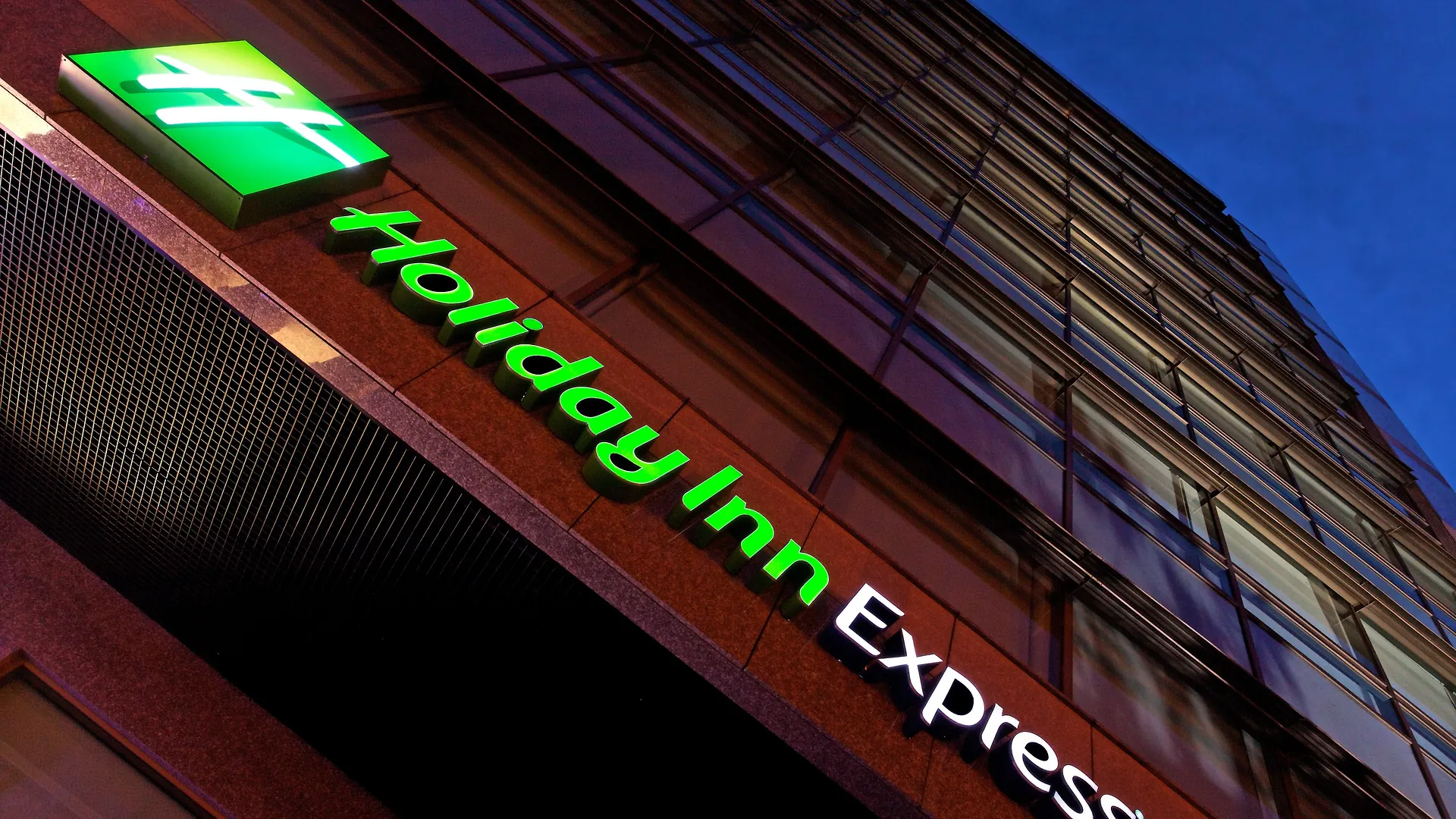 Holiday Inn Express Bogota - Parque La 93 By Ihg 4*,