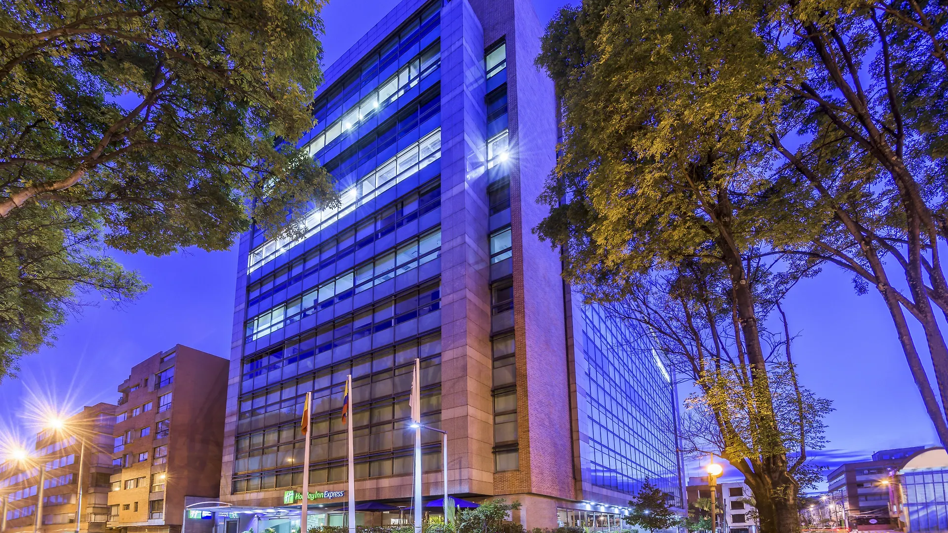 Holiday Inn Express Bogota - Parque La 93 By Ihg