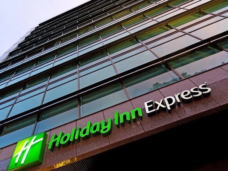 Holiday Inn Express Bogota - Parque La 93 By Ihg 4*,