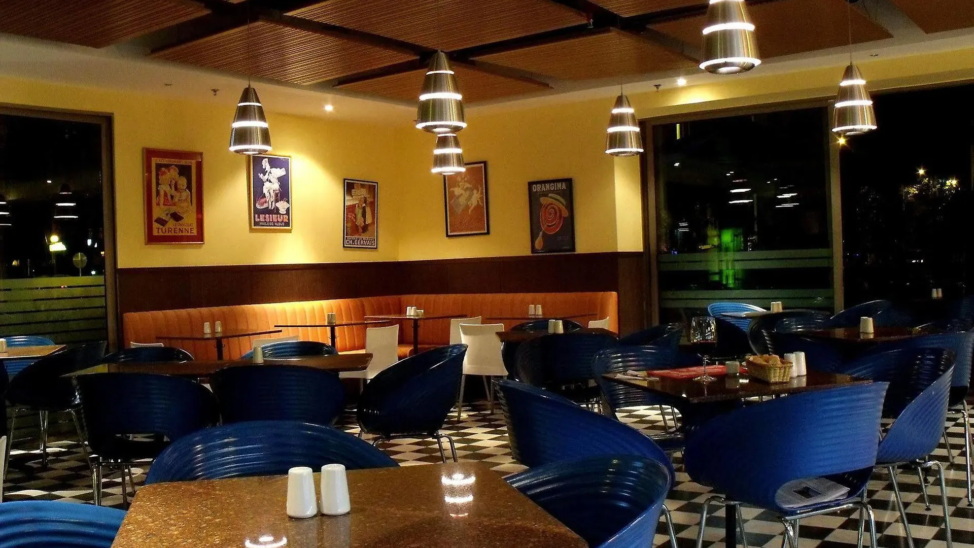 Holiday Inn Express Bogota - Parque La 93 By Ihg Ξενοδοχείο